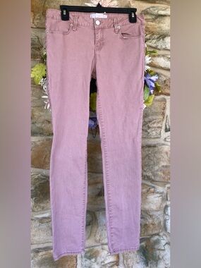 Women size 9 matt rose jeans
